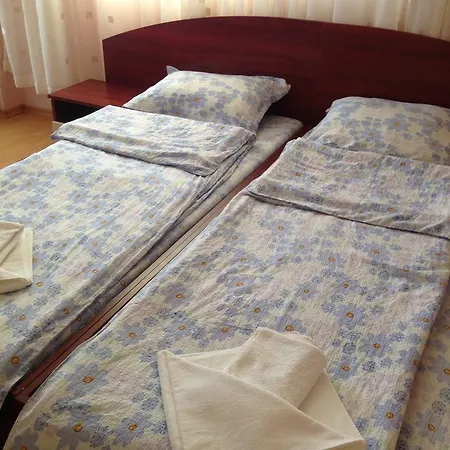 Kostadinovi Лозенец