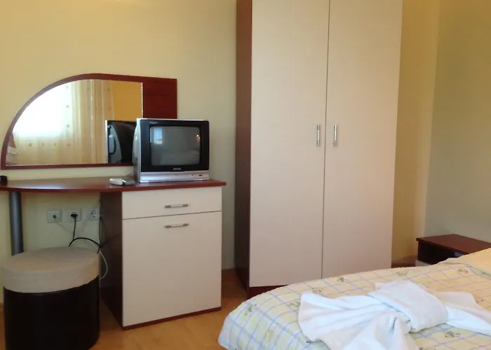 Guest house Kostadinovi Lozenets